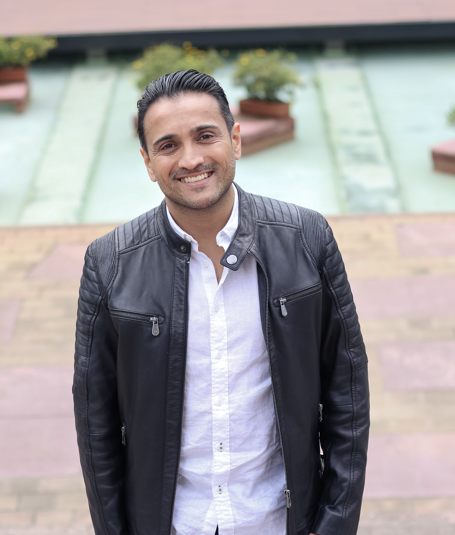 Dave Pandit, Founder — Emerald Talent Solutions, Medellín